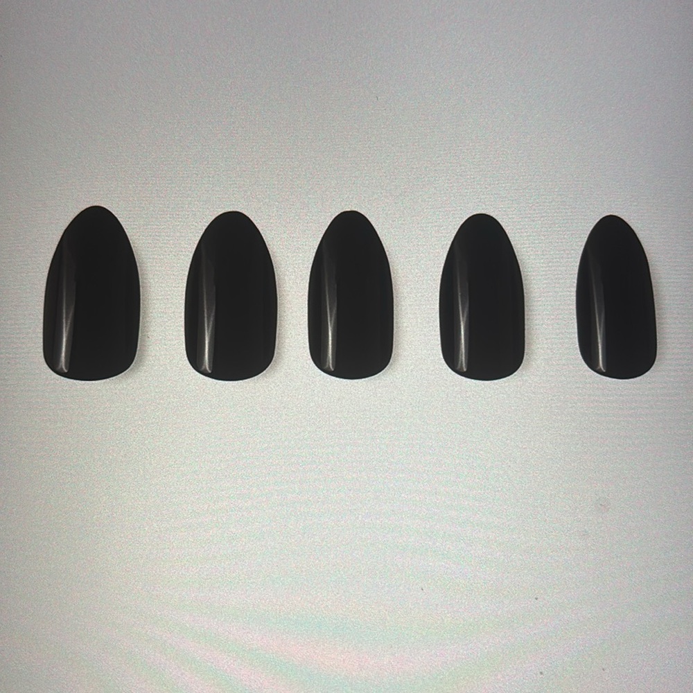 Glamnetic Black BOBA short Almond Press-On Nails NIB 💫 - Picture 7 of 8